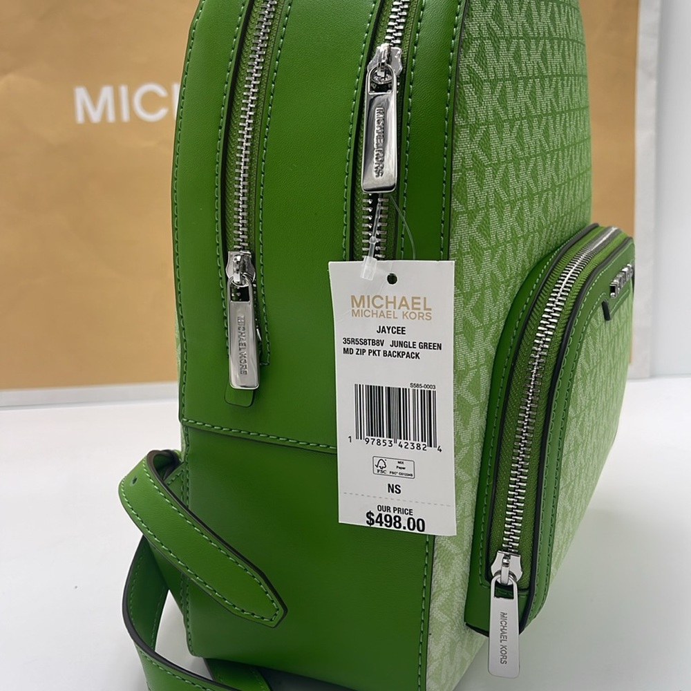 Michael Kors Jaycee Medium Ombré Signature Logo Backpack
Jungle Green 
NWT - Picture 9 of 16